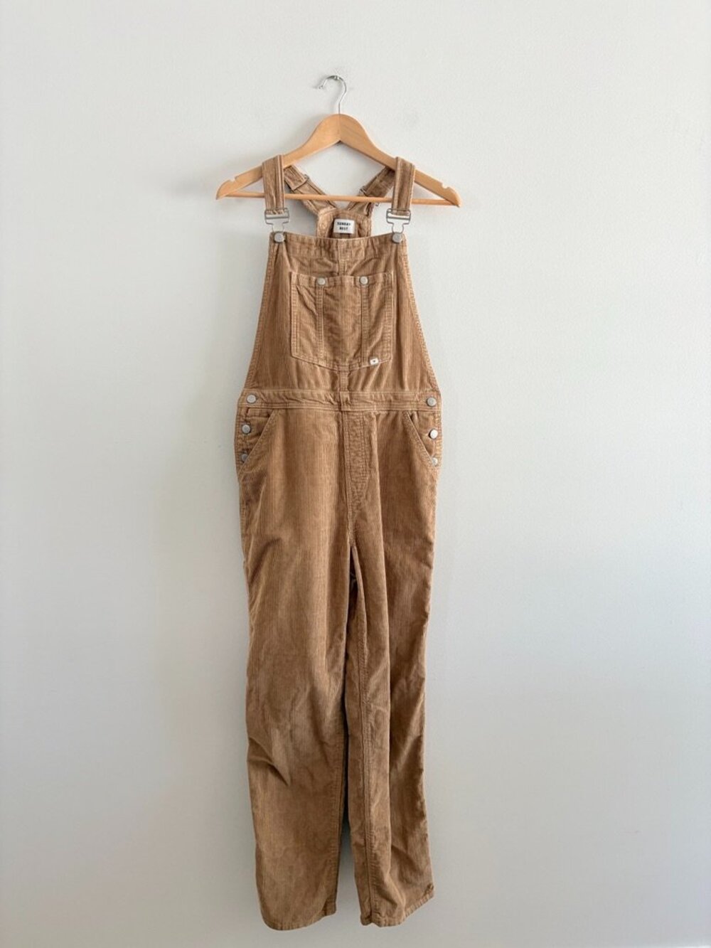 Aritzia Sunday Best Overheard Corduroy Overalls Camel Tan Size Medium - Picture 2 of 5
